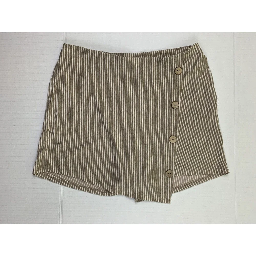 EST 1946 Skort Shorts Skirt Size M Beige White Striped Faux Wrap Pull On